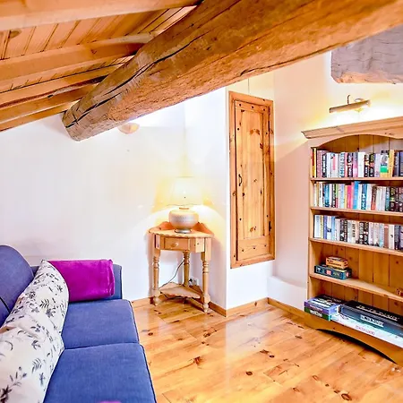 Apartment La Maison Des Vignes - Lavande - Luxury With Air Conditioning Tourouzelle