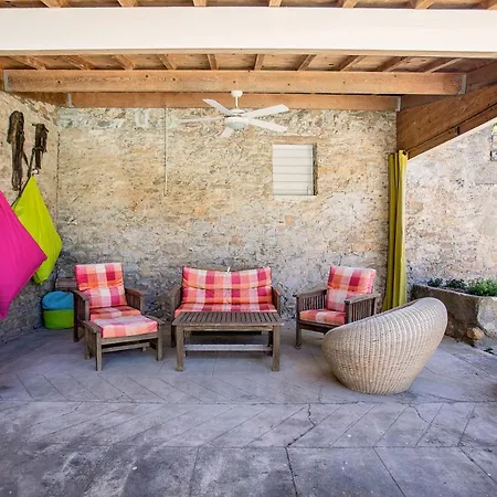 La Maison Des Vignes - Lavande - Luxury With Air Conditioning